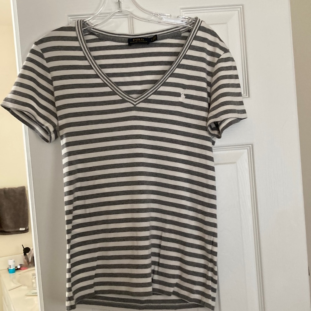 Short sleeve top